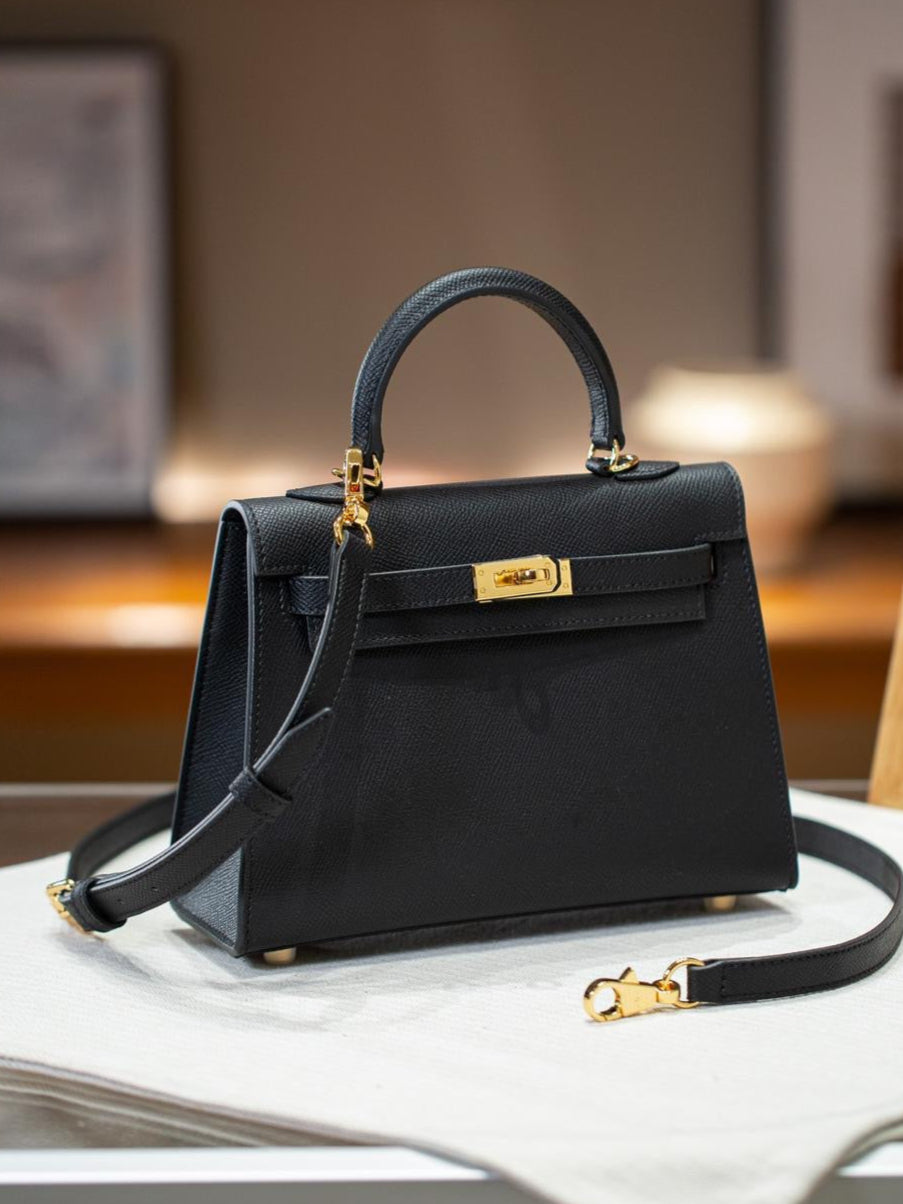 sac a main en cuir noir italien