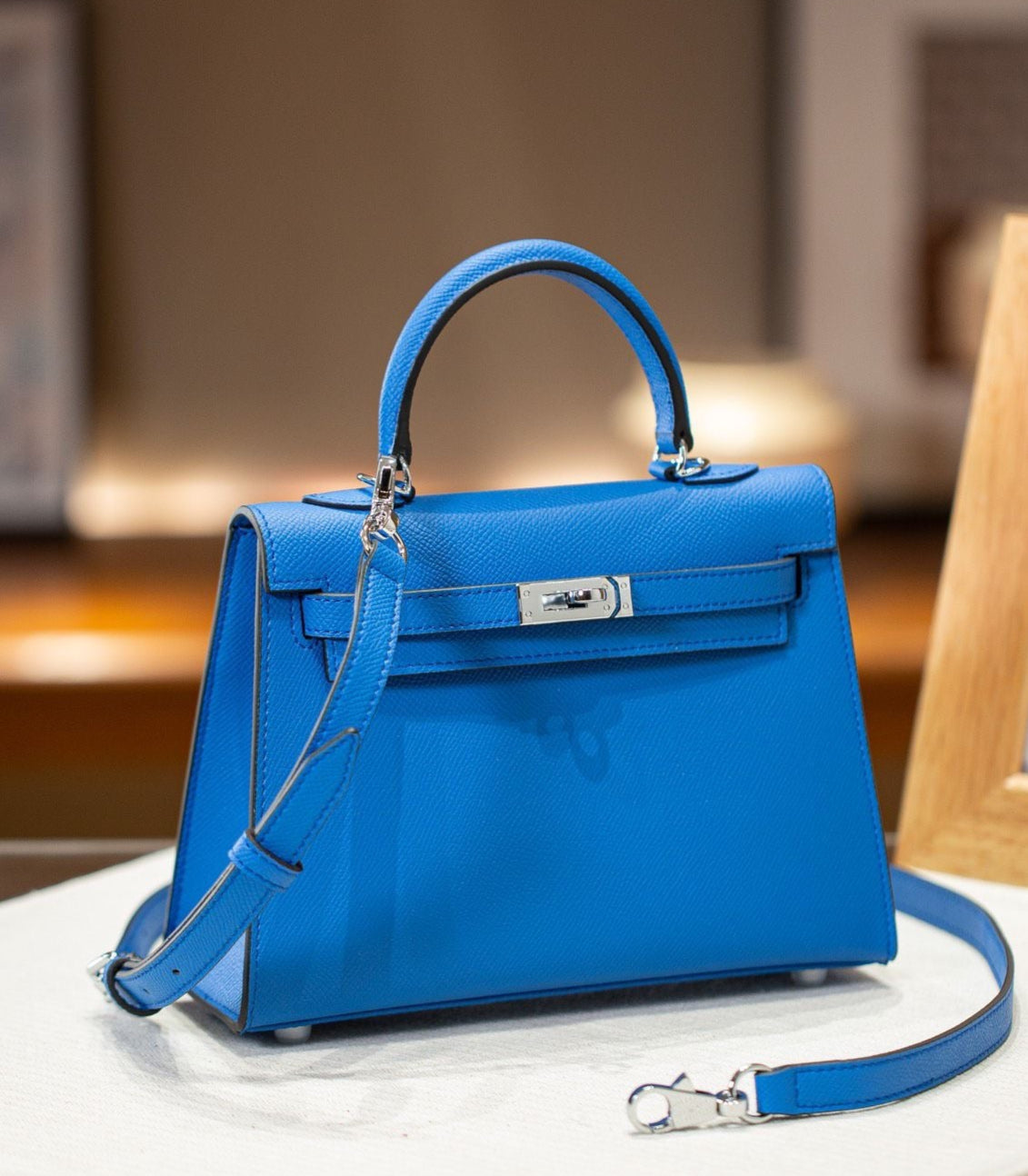 sac a main en cuir bleu