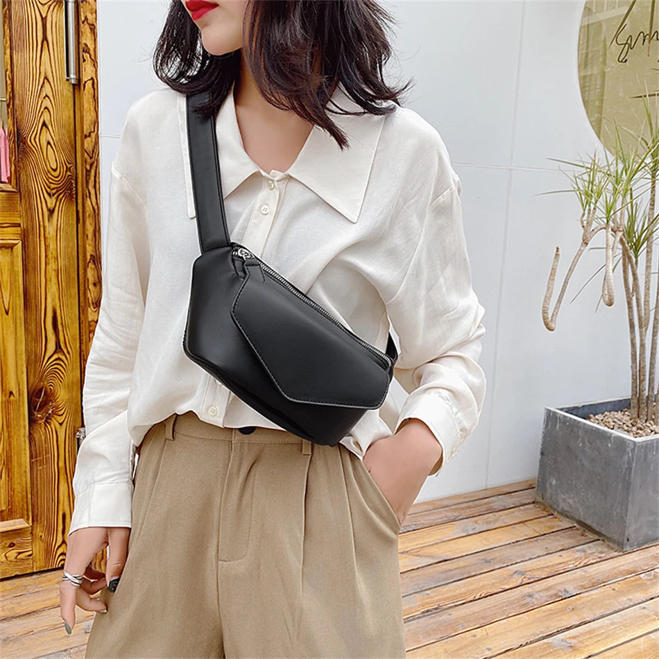 sac banane femme original porté bandoulière