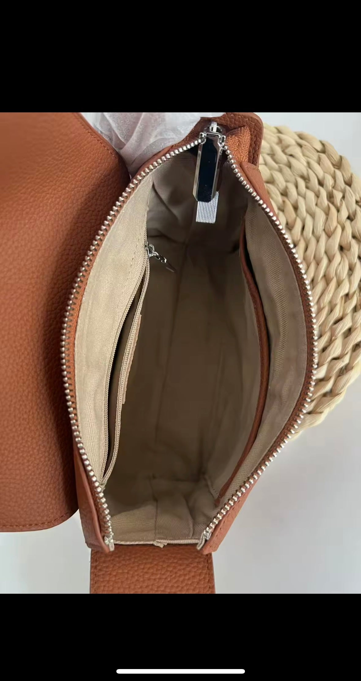 intérieur du sac bandoulière cuir grainé