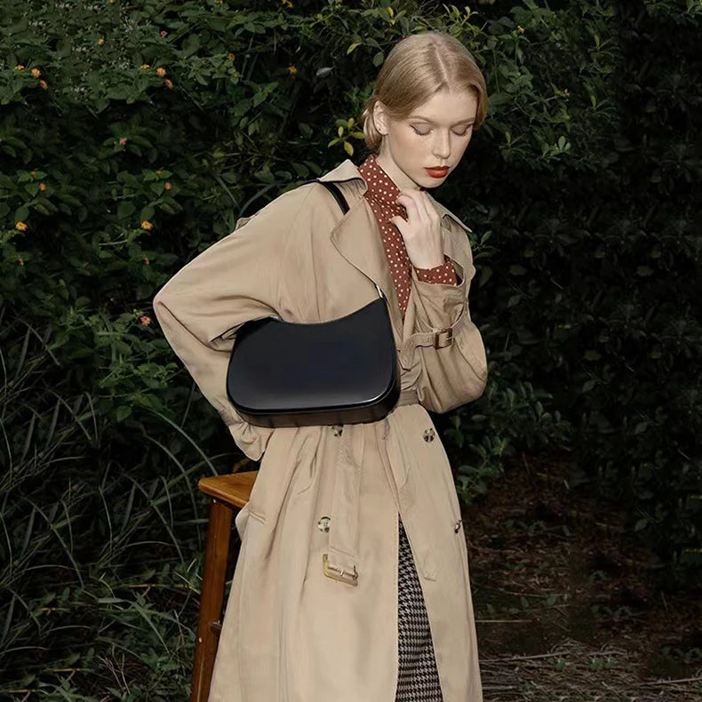 sac cuir noir porte a l'epaule