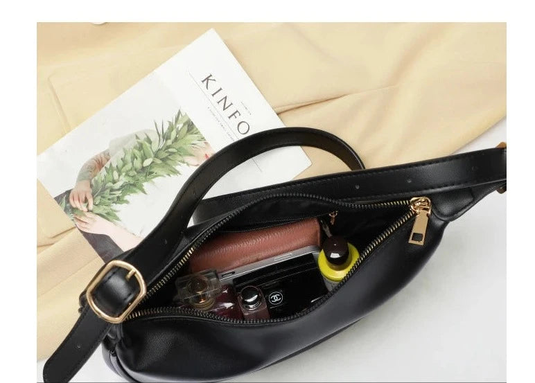 intérieur spacieux du sac banane femme chic en cuir