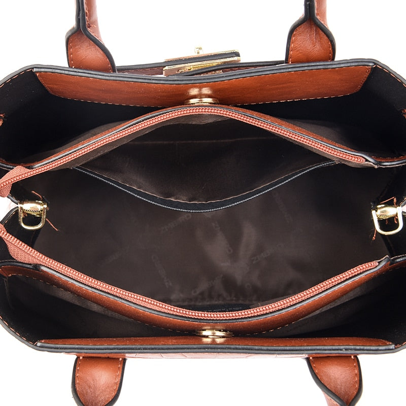 interieur sac à main effet croco