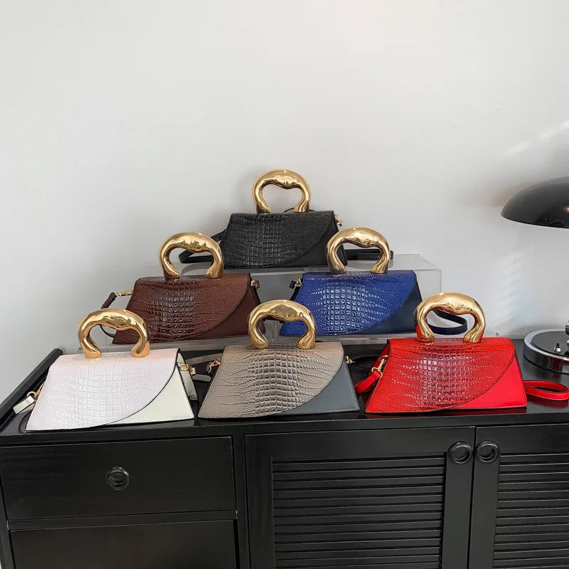 sac bandoulière effet croco glamour