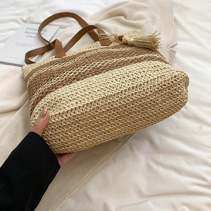 details du sac en paille avec fermeture eclair