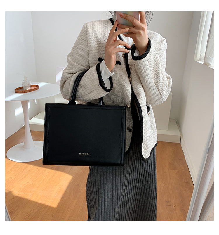 sac a main carre noir glamour