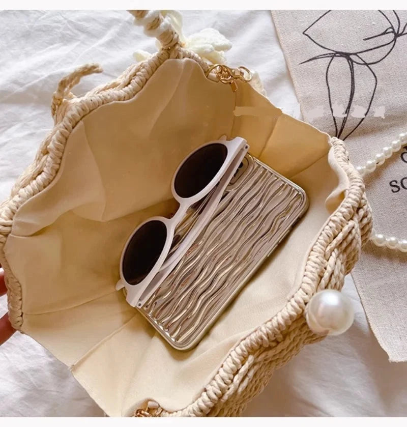 interieur du sac en paille coquillage