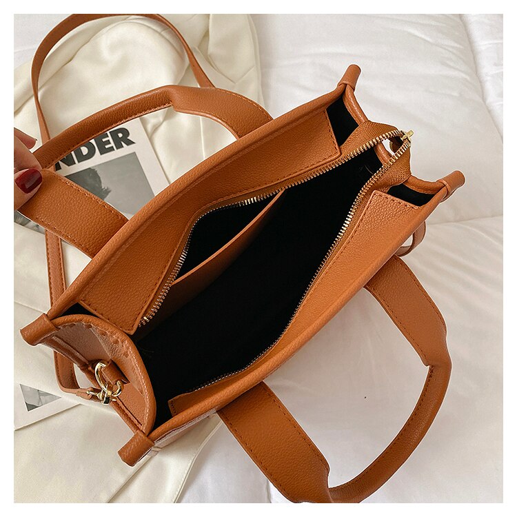 sac a main femme cuir luxe interieur