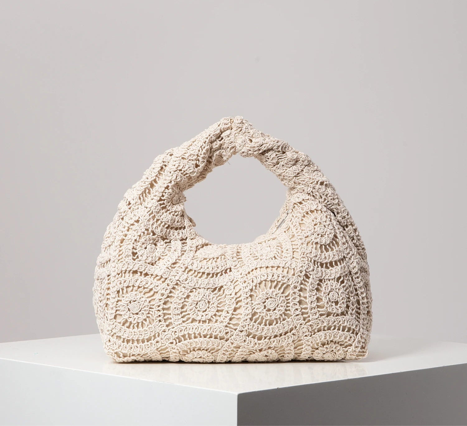 petit sac crochet à motif beige