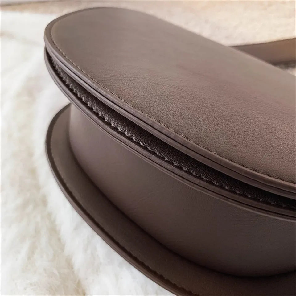 sac avec bandouliere en cuir synthetique