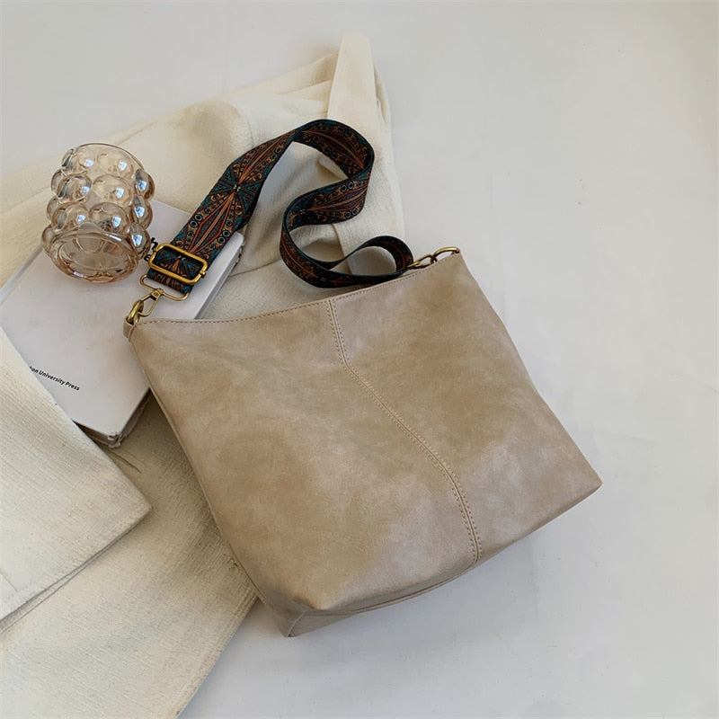 sac a main en cuir vegan beige