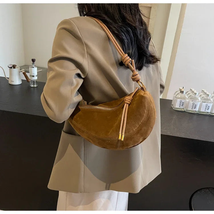 sac banane femme porté épaule