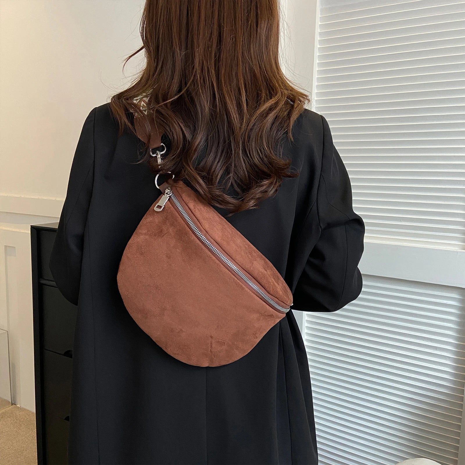 sac banane daim femme marron