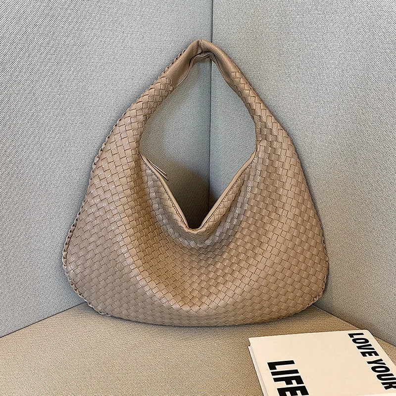 sac tressé hobo beige