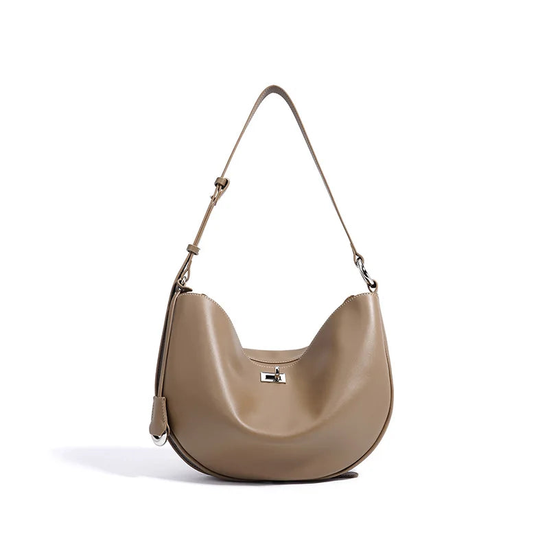 sac porté épaule luxe beige