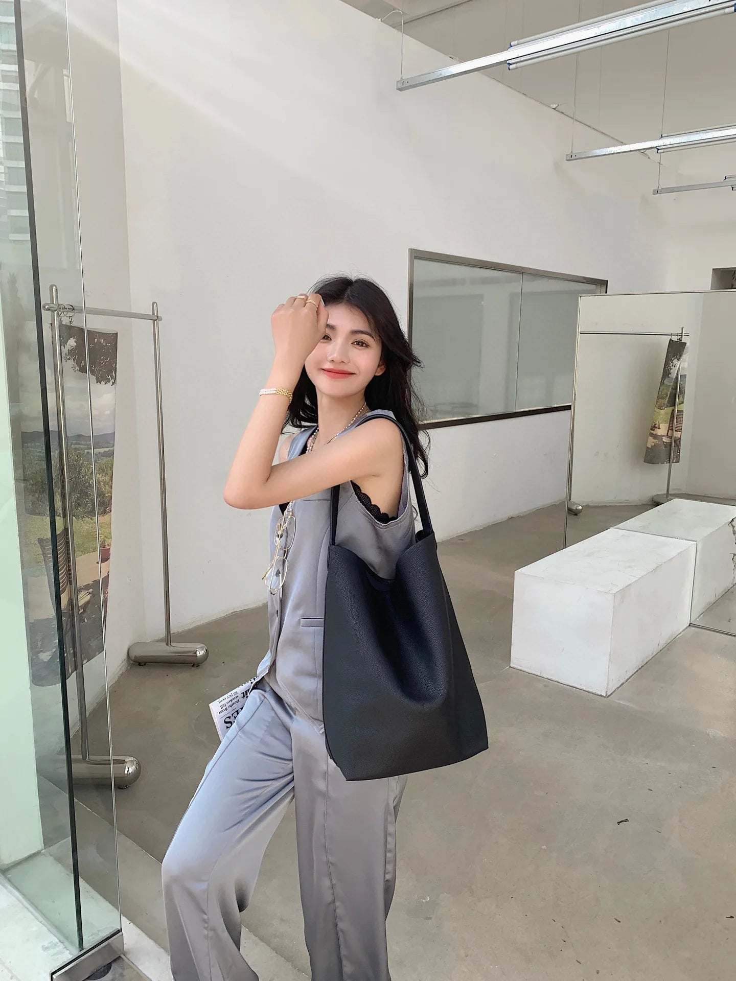 grand sac a main de luxe en cuir graine