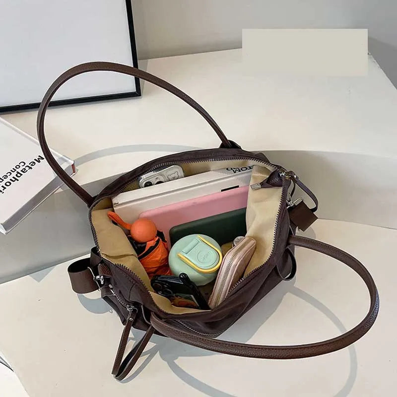 interieur sac de cours ado