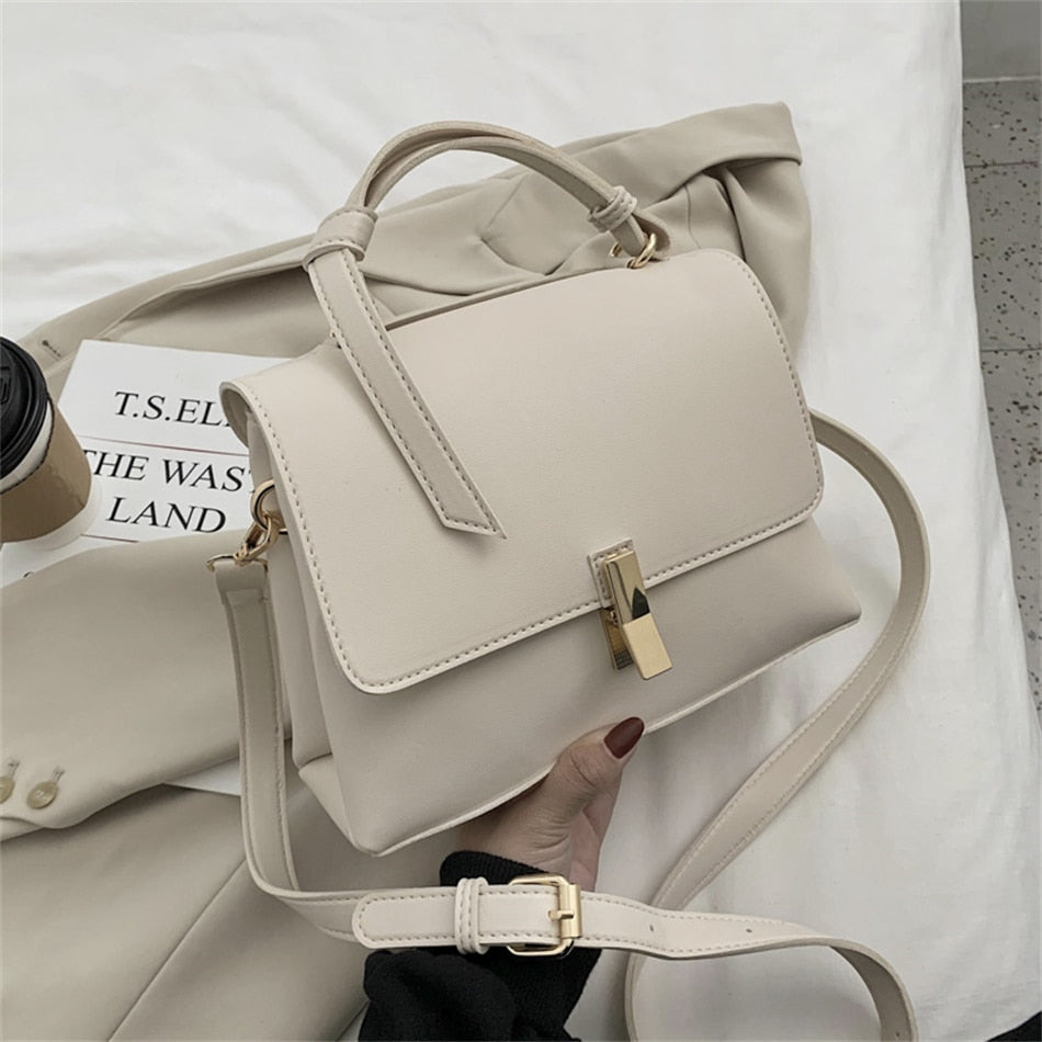 sac a main trapeze couleur blanc en simili cuir