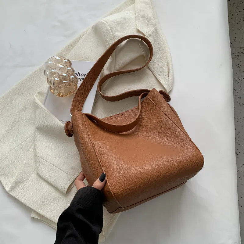 grand sac a main bandouliere couleur camel