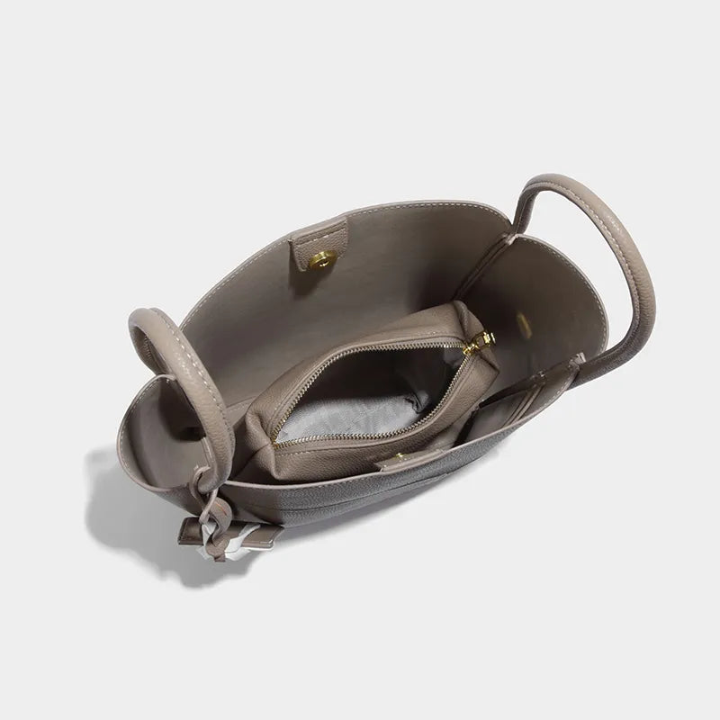 interieur du sac a main luxe pas cher