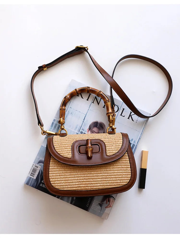 sac en paille original avec anse en bambou