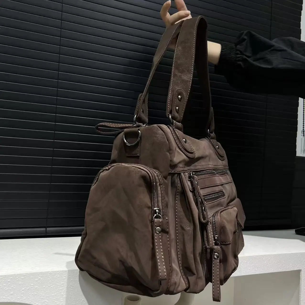 grand sac en daim marron vintage