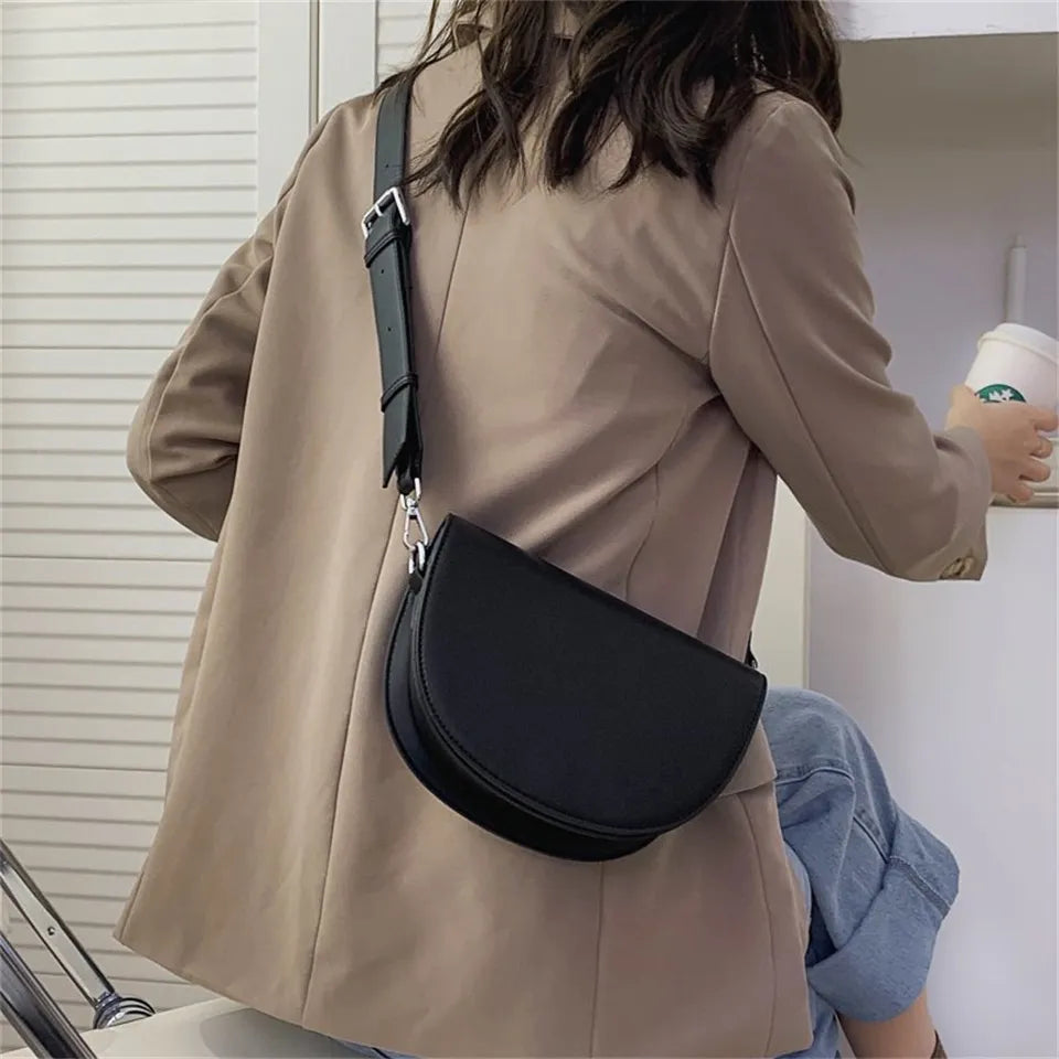 sac avec bandouliere noir sophistiqué