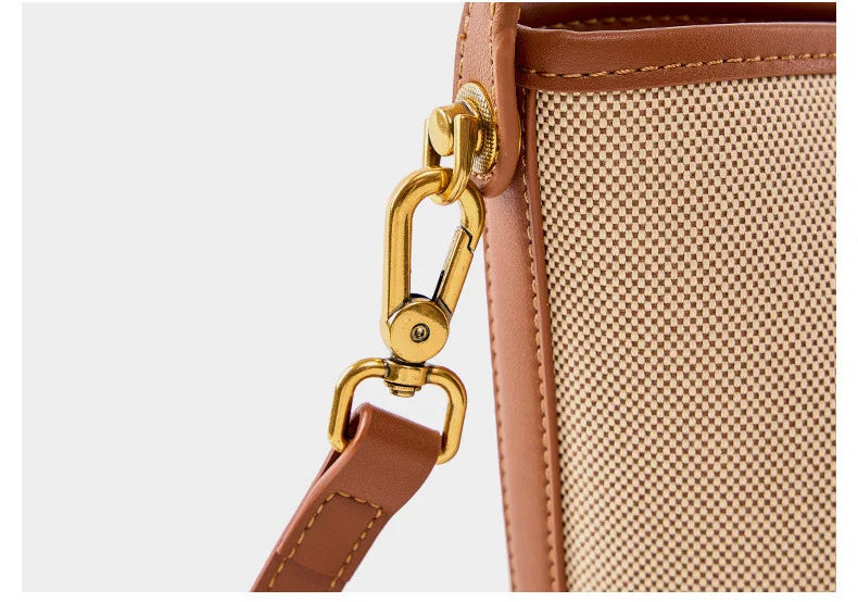 details doré sac seau luxe