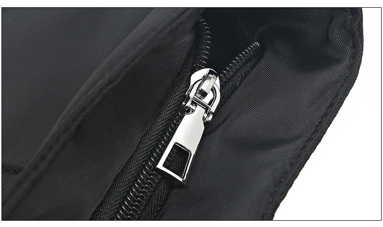 sac a main noir rectangulaire a zip