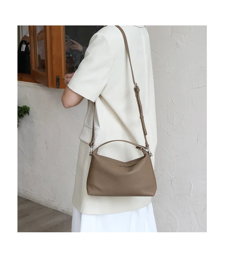 sac bandouliere femme taupe porte a l'epaule