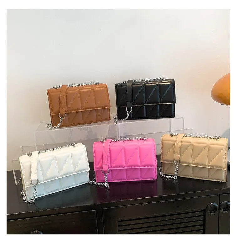 coloris du sac bandouliere en chaine