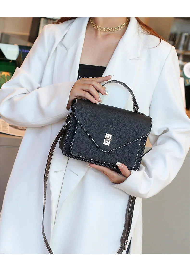 petit sac a main en cuir noir
