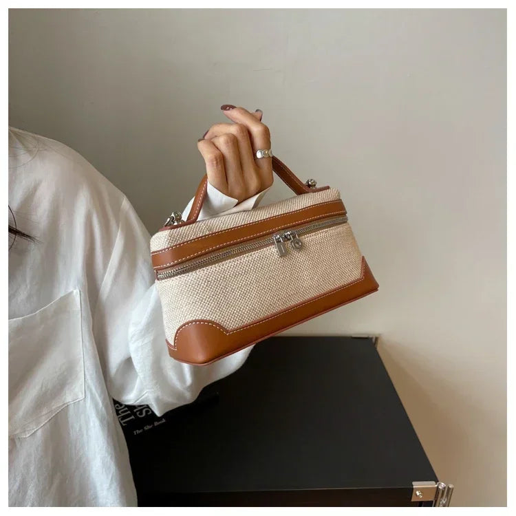 pochette en toile et sililicuir marron