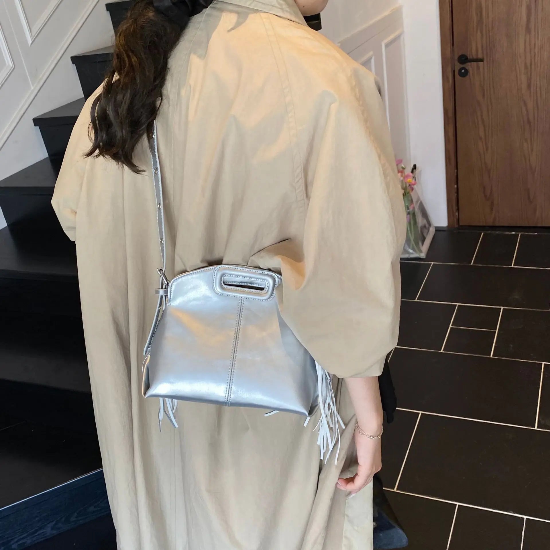 sac bandouliere argente