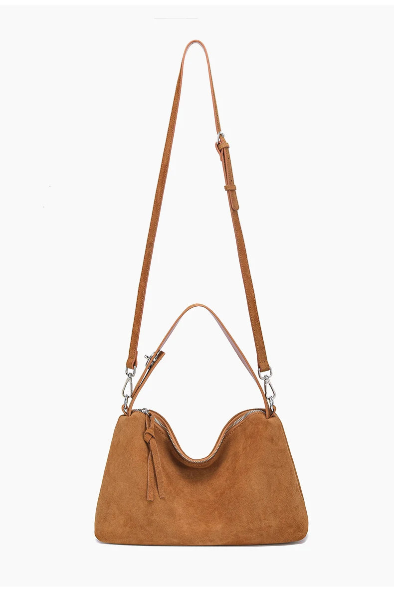 sac en daim a bandouliere