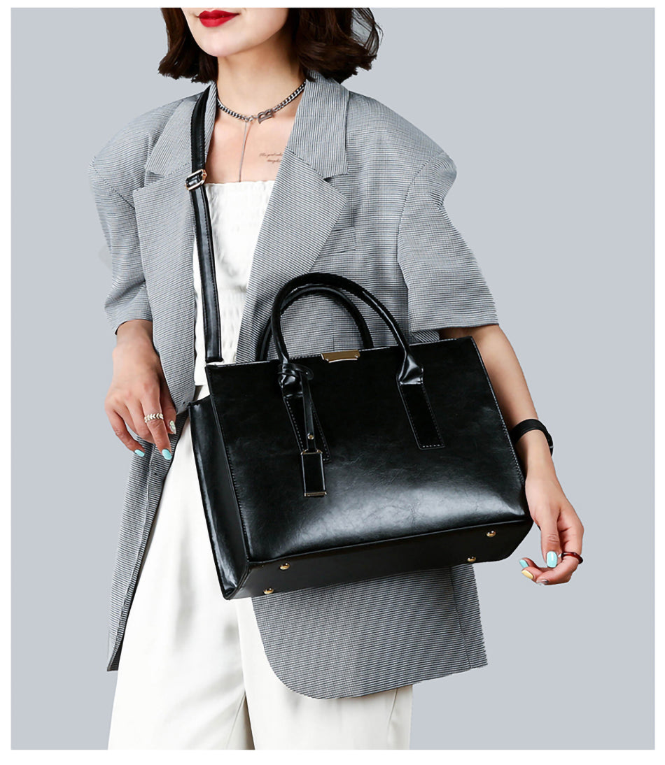 sac a main rigide noir professionel