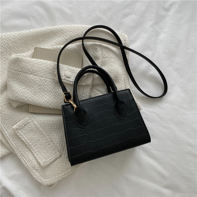 Sac à main rectangulaire en cuir lisse Sac de Jour - SAINT LAURENT PARIS - NOIR - Bongénie
