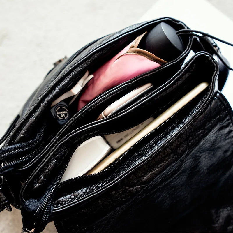 interieur du sac besace en cuir femme