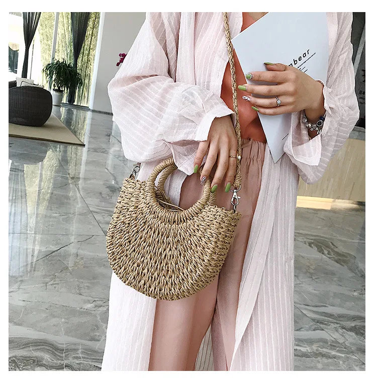 sac demi lune en paille bandouliere