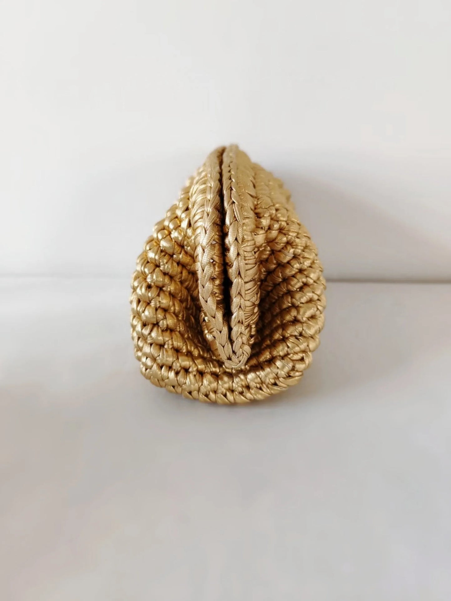 pochette en crochet chic