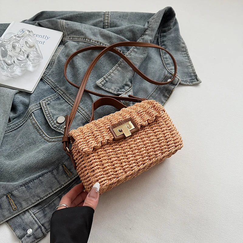 sac bandouliere femme en paille rosé