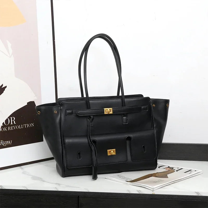 petit sac cabas noir pour les cours