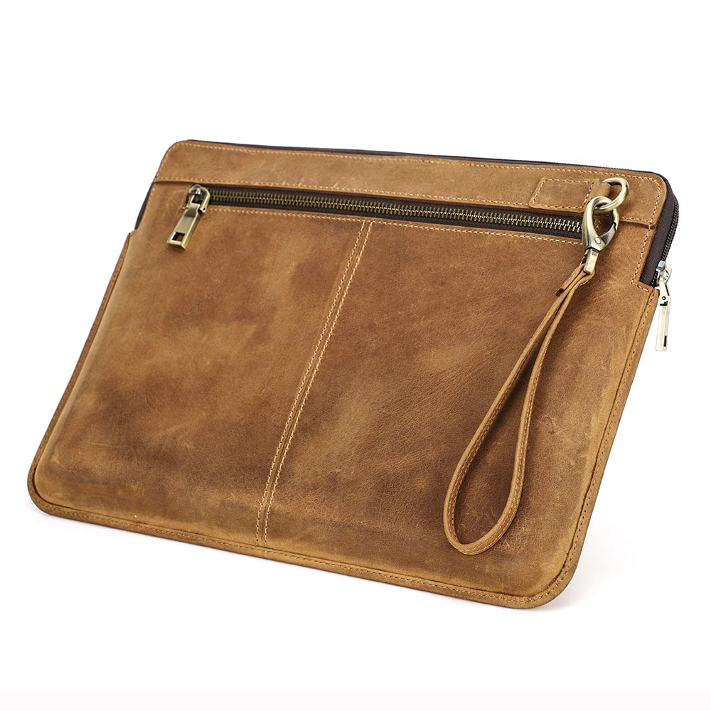 pochette pour ordinateur camel patine avec dragonne