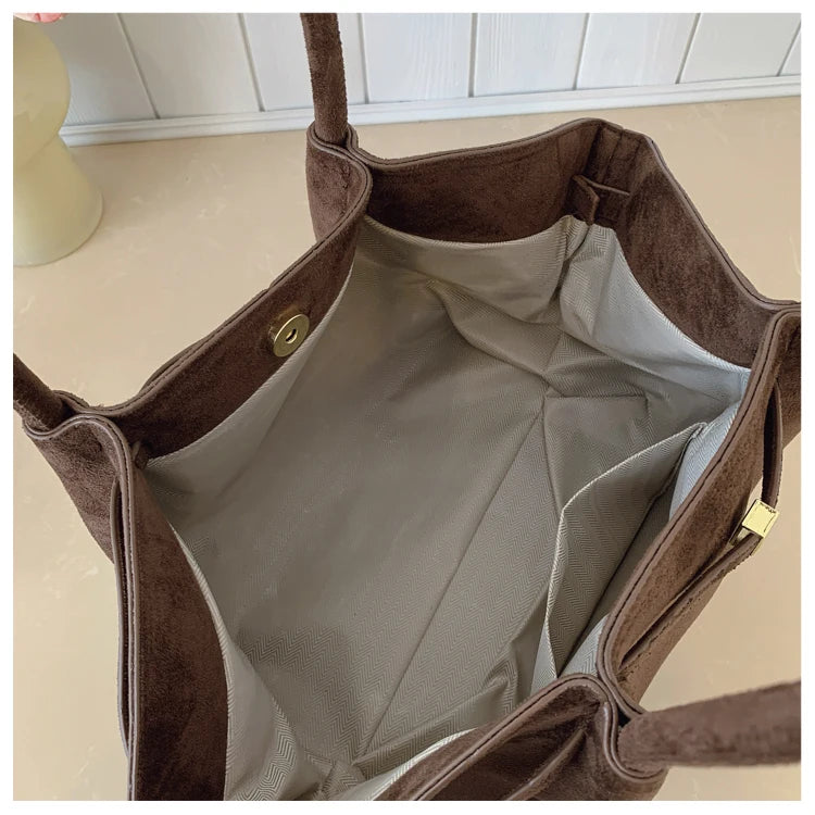 interieur du sac a main suede