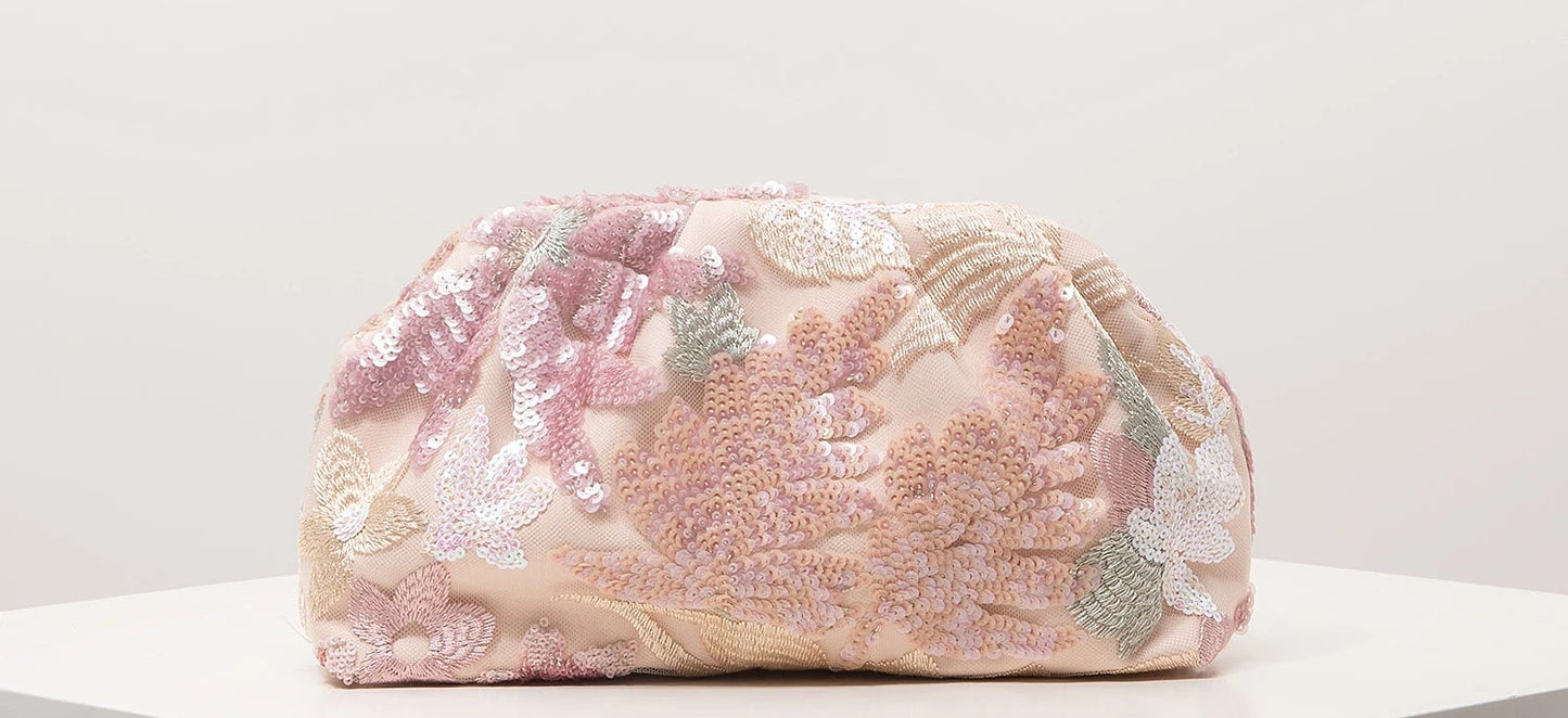 pochette a sequins tendance
