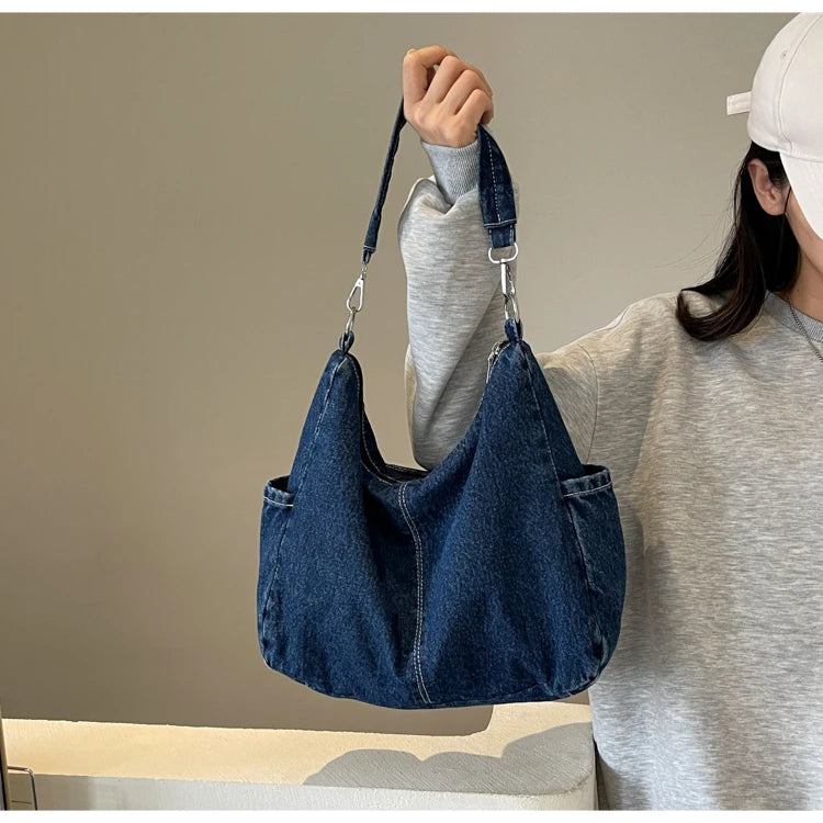 sac en jean bleu foncé