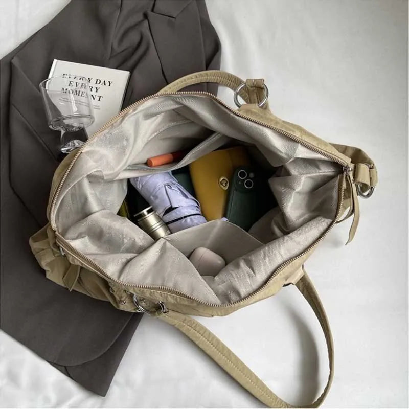 intérieur sac lyceenne tendance