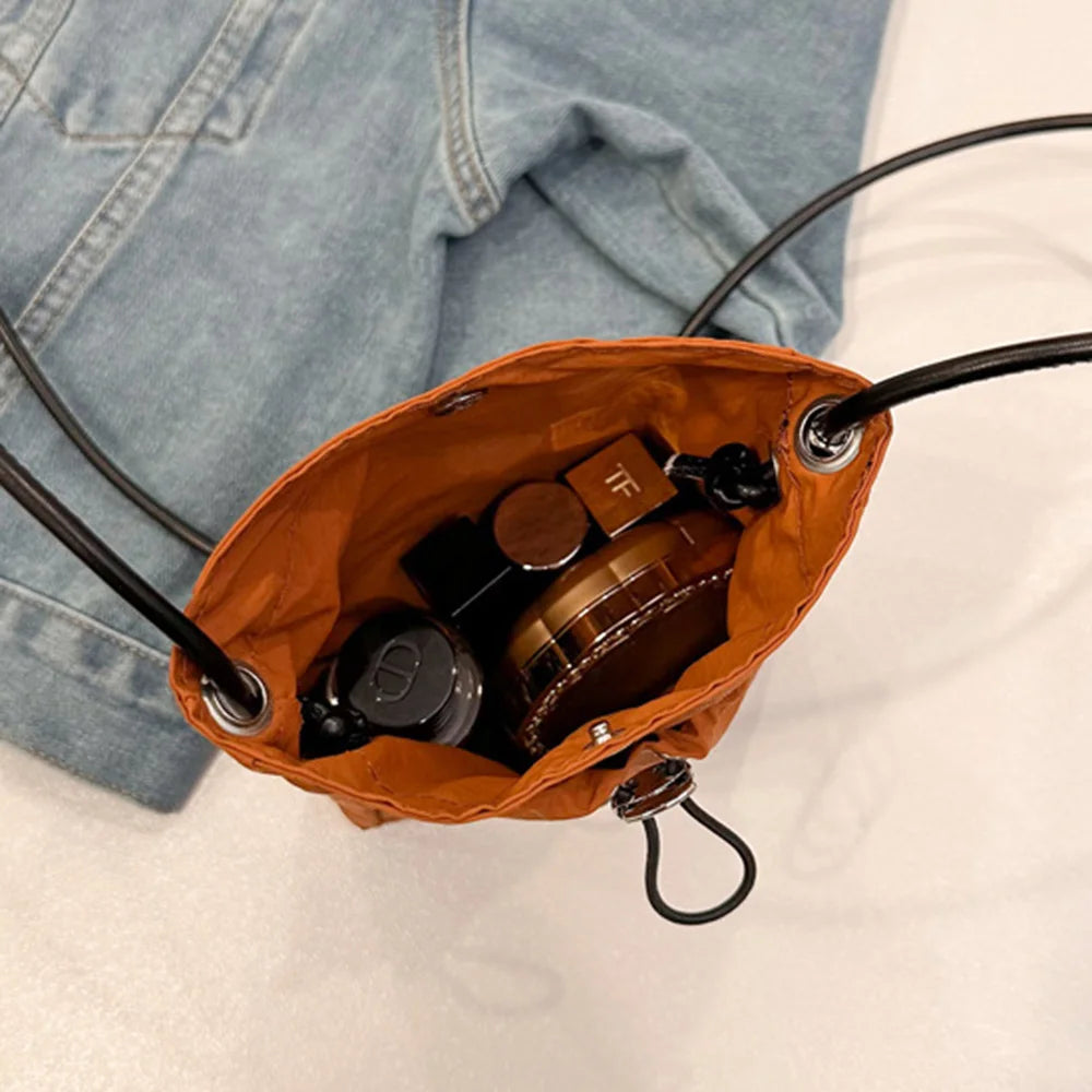 interieur sacoche portable femme