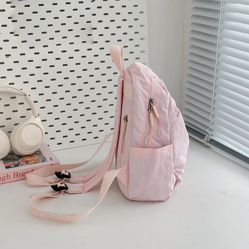 coté du sac a dos femme leger en nylon