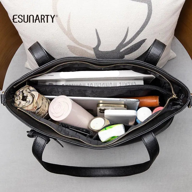 interieur du sac a main noir cours